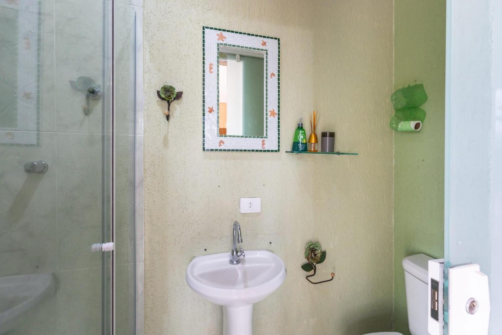 Hanaki Com Microondas E Frigobar Casa de hóspedes